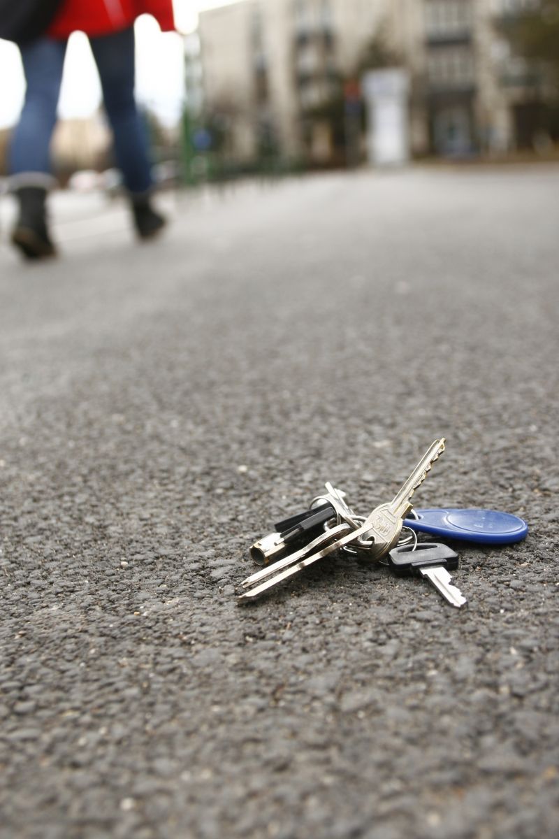 How do you replace a lost car key?